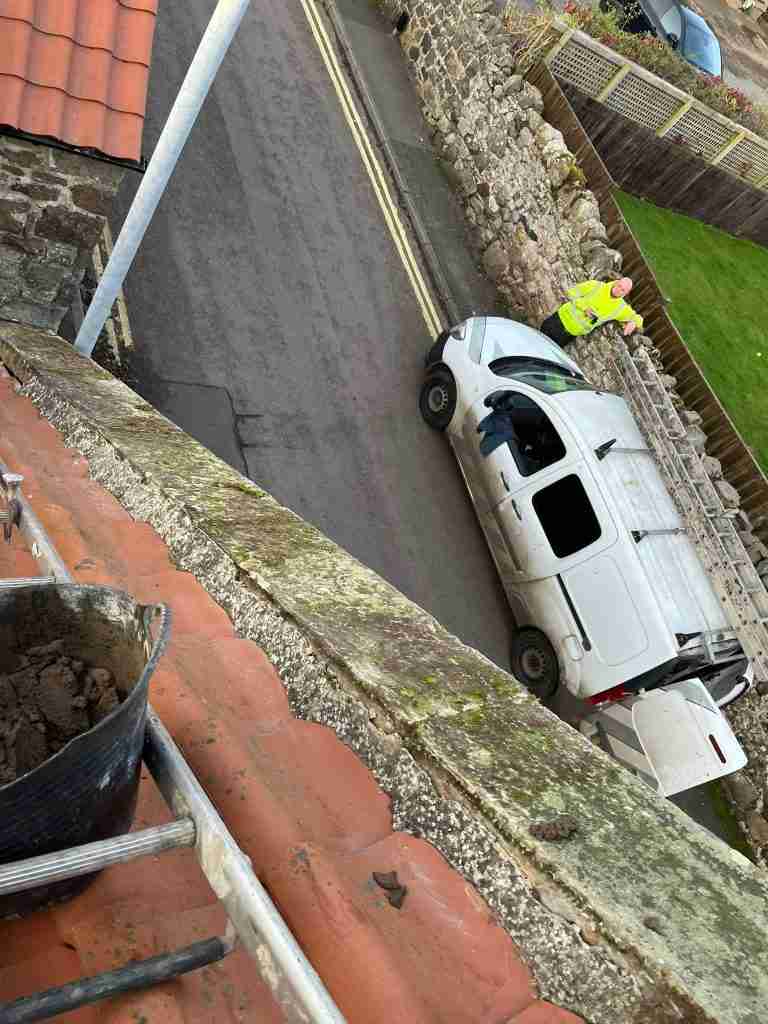 Local ROofer
